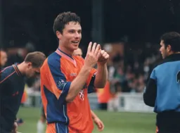 Steve Davis celebrates the win