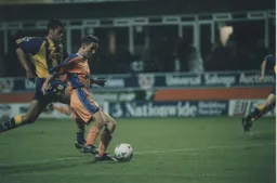 Sean Evers about to set up the opener for Phil Gray