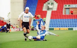 Even the blond bombshell Stuart Fraser could not find a way through