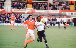 No way through for Stuart Douglas this time but the Oranges v the Tangerines matches saw a total of 11 goals in the 2 fixtures