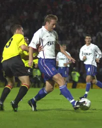 Steve Howard comes away with the ball