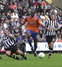 Emmerson Boyce in full flow