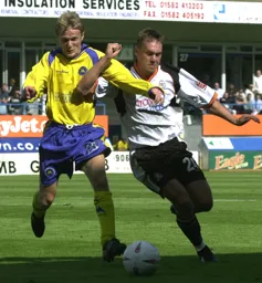 Sol Davis puts in challenge