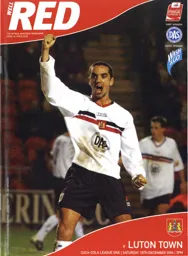Programme: Bristol City vs Luton Town FC (18th Dec 2004)