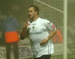 Rowan Vine celebrates his goal