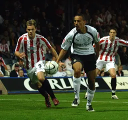 Dean Morgan in action