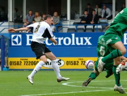 David Bell takes aim