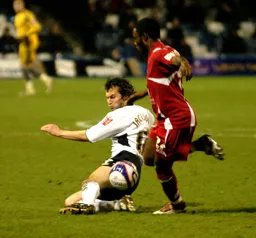 Richard Jackson slides in