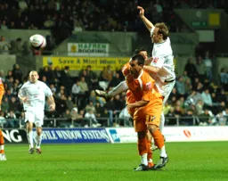 Lewis Emanuel outjumped