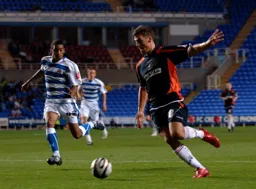 Chris Martin cuts in