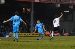 Chris Martin fires in a shot