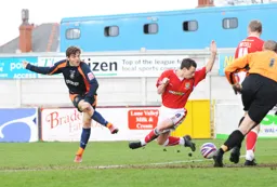 Chris Martin hits the ball wide