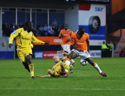 Claude Gnakpa loses track of the ball