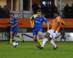 Adam Newton`s shot comes to nothing