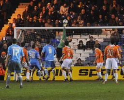 Kevin Pilkington tips one over the bar
