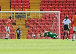 Even this great Mark Tyler save can not earn Luton a point as we go down one nil at Gateshead