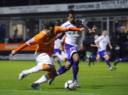 Normal Danny Crow effort but this time comes to nothing