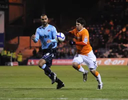 Danny Crow applies pressure on the Charlton defence