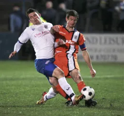 George Pilkington makes a tackle