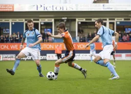 JJ O`Donnell weaves his way through