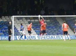 Mark Tyler claims the ball