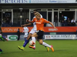 Scott Griffiths rampages forward