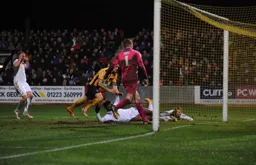 Pelly Mpanzu misses a cross