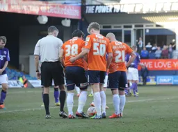 Elliot Lee wants the free kick