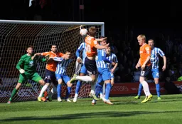 Cameron McGeehan scores