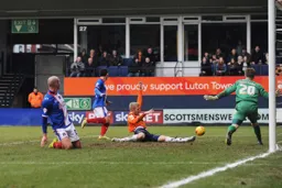 So close as Jayden Stockley misses the cross