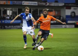 Paddy McCourt leaves Chris Lines in his wake