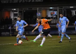 Jake Howells tries his luck from long range