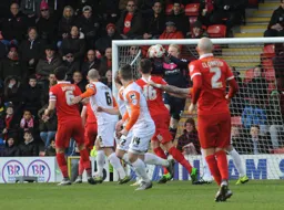 Jonathan Mitchell safely catches the ball