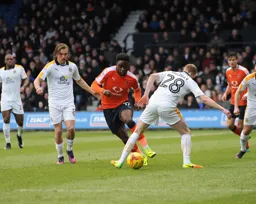 Future Hatter Luke Berry watches Pelly-Ruddock Mpanzu nutmeg Brad Halliday