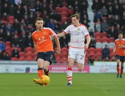 Stephen O`Donnell plays the ball forward