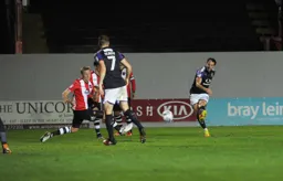 Danny Hylton`s goal makes the score 3-1