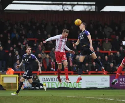 Dan Potts out jumps Ben Wilmot