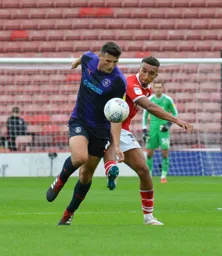 Matty Pearson strong in defence