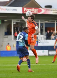 Glen Rea wins the header