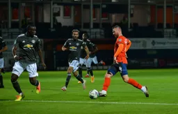 Ryan Tunnicliffe takes on Eric Bailly