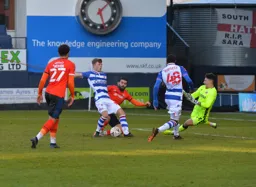 Elliot Lee finds himself crowded out