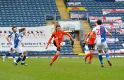 Glen Rea brings the ball under control