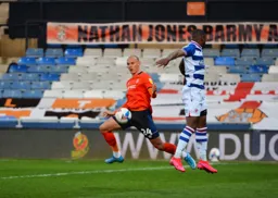 Kal Naismith bring the ball out of defence