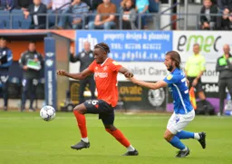 Admiral Muskwe bringing the ball infield to lose his marker