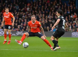 Glen Rea patrolling midfield getting ready to make an interception