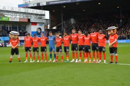 The Hatters have a minute silence for Rememberance Day ahead of playing Stoke at home