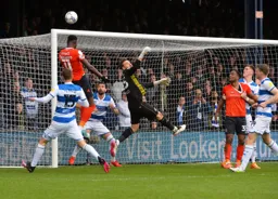 Elijah Abebayo goes close at the back post