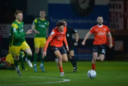 Harry Cornick scampering after a loose ball