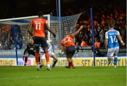 Allan Campbell having a go from an acute angle