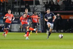 Cauley Woodrow smacks in a shot